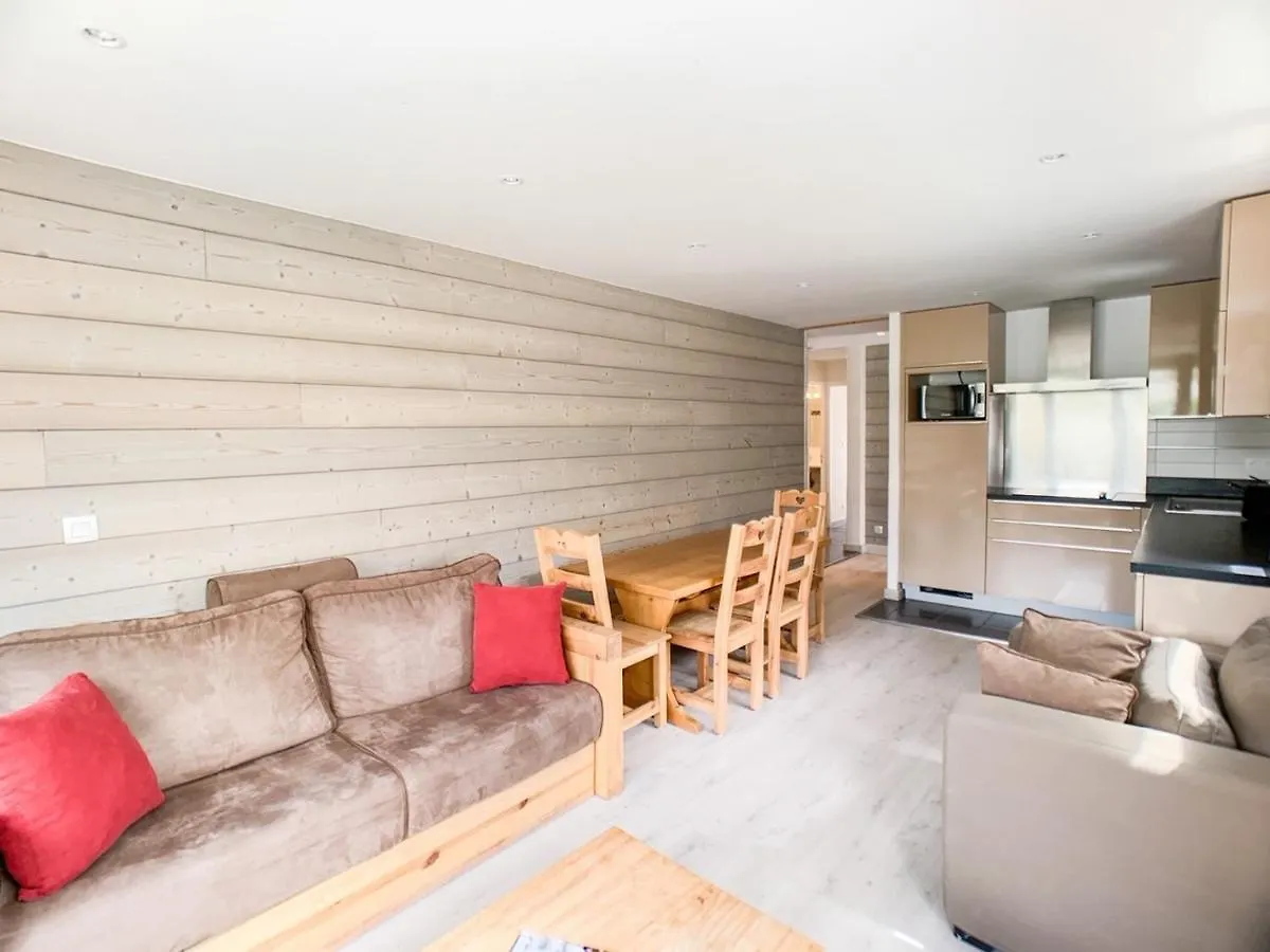 Apartment T3 Renove Lumineux, Ski Aux Pieds, Balcon Sud, Proche Commerces Et Pistes, 9 Couchages, Tignes. - Fr-1-502-477 France