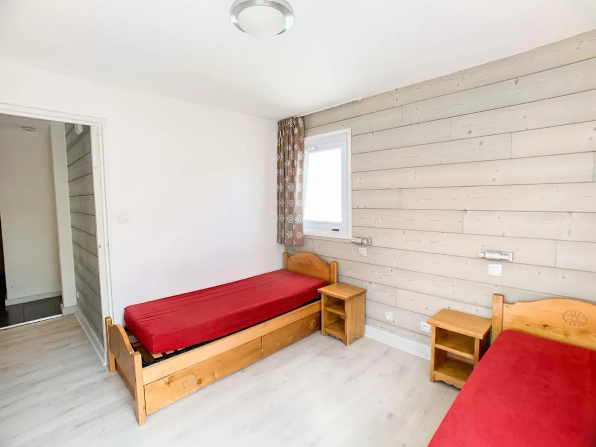 T3 Renove Lumineux, Ski Aux Pieds, Balcon Sud, Proche Commerces Et Pistes, 9 Couchages, Tignes. - Fr-1-502-477 France